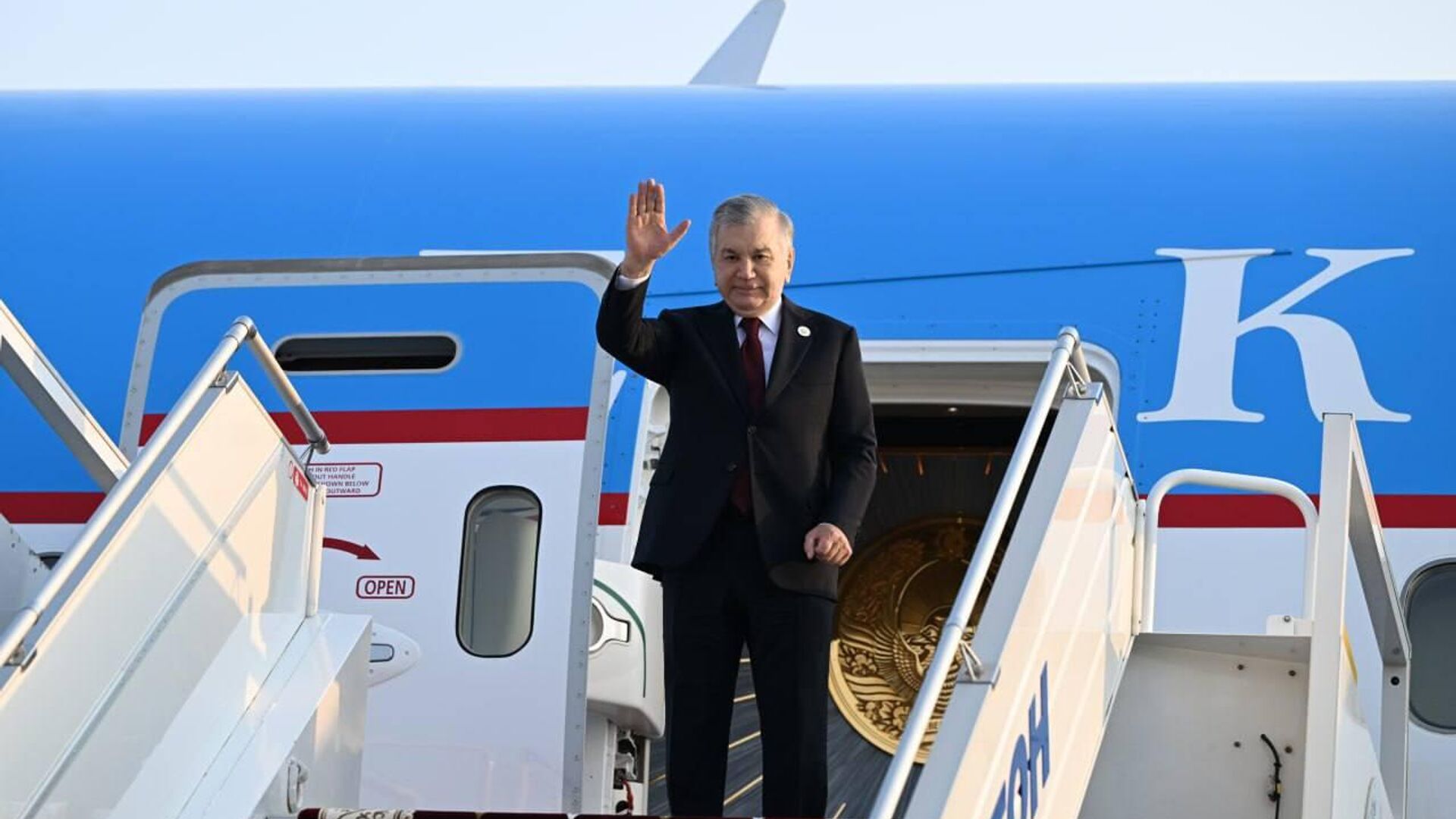 Rabochiy vizit Shavkata Mirziyoyeva v Tadjikistan zavershilsya. - Sputnik O‘zbekiston, 1920, 03.11.2025