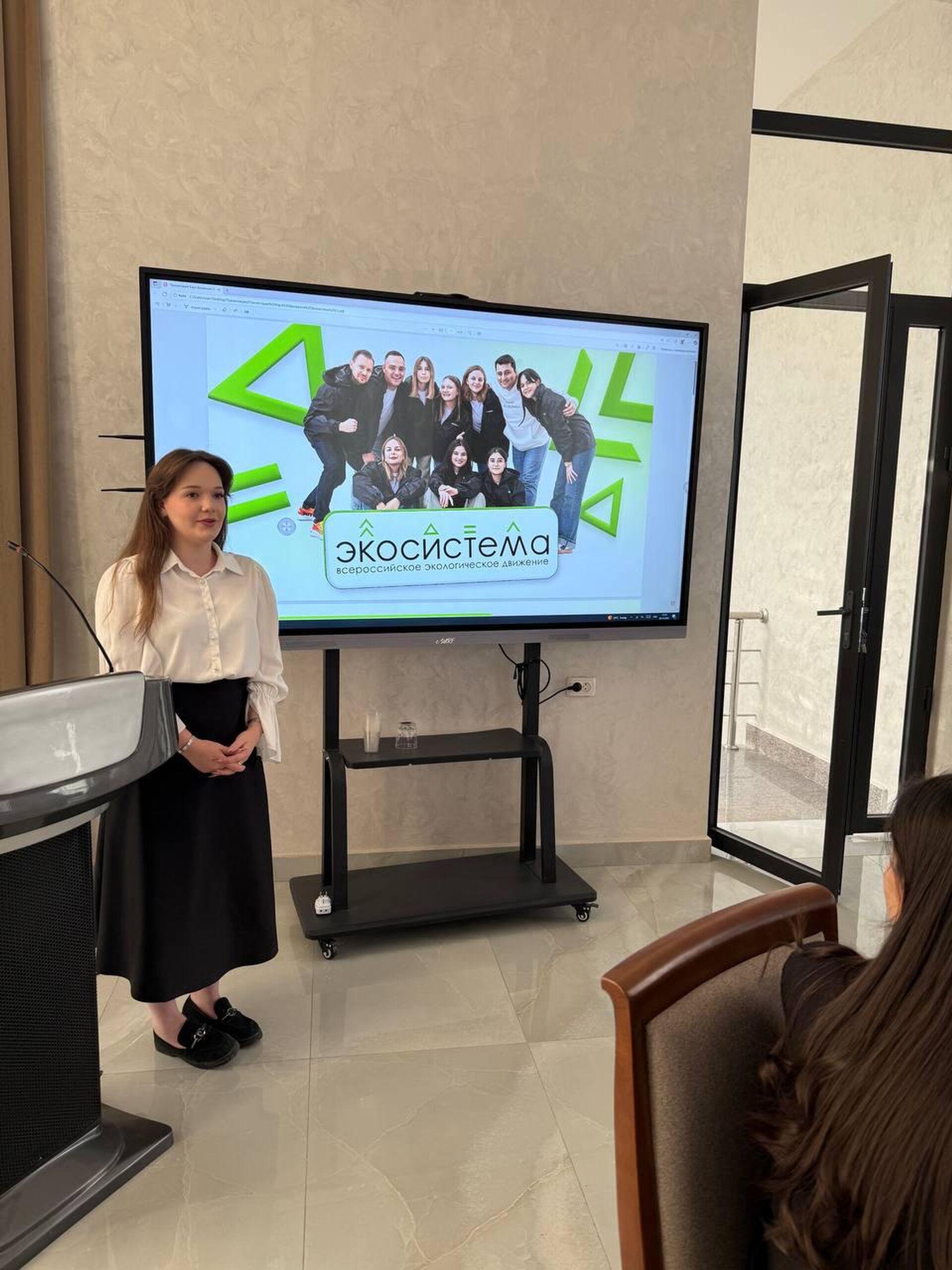 В Самарканде прошла встреча представителей Алтайского края и студентов СамГУ. - Sputnik Узбекистан, 1920, 11.10.2025