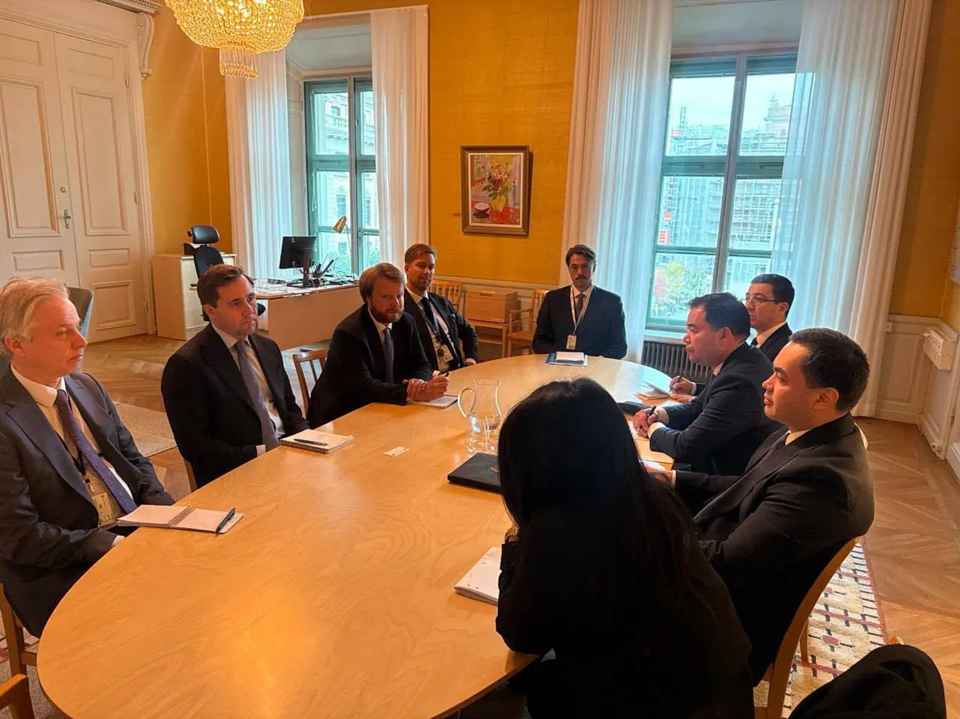 Delegatsiya Uzbekistana provela vstrechu s chlenami pravitelstva Shvetsii - Sputnik O‘zbekiston, 1920, 11.10.2025