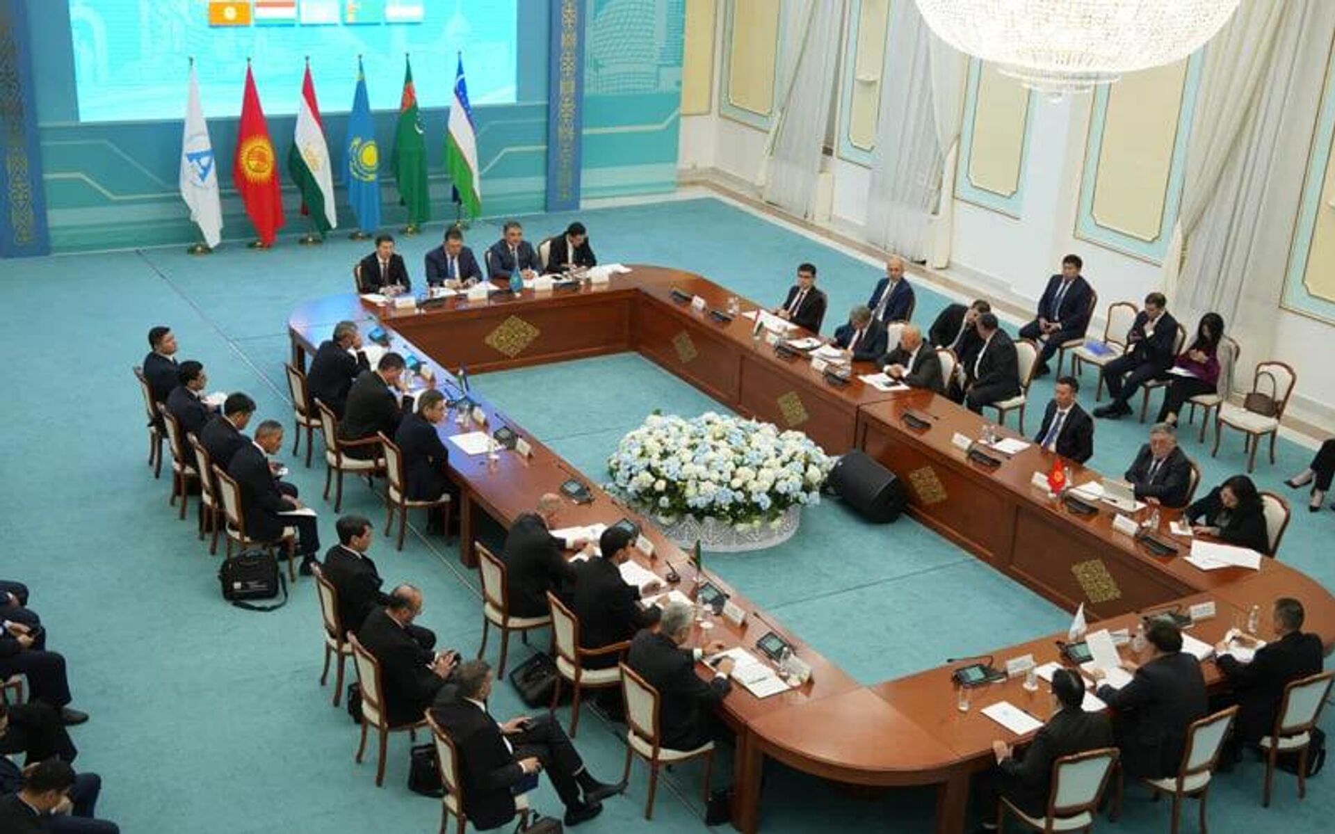 В Астане состоялось второе заседание правления Международного фонда спасения Арала. - Sputnik Узбекистан, 1920, 11.10.2025