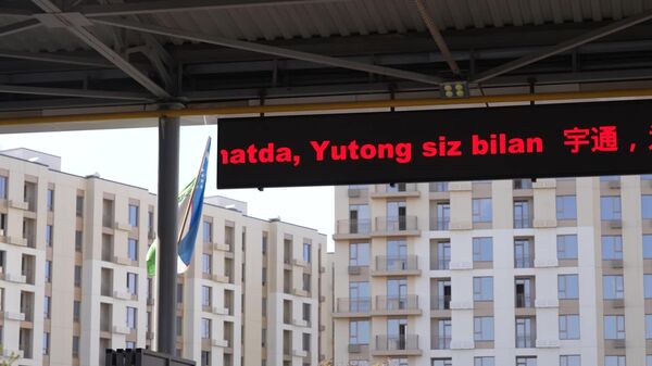 В Ташкент привезли 202 электробуса из Китая - Sputnik Узбекистан