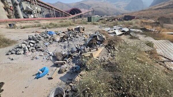 В Узбекистане предприятие нанесло ущерб природе на более чем 35 млрд сумов - Sputnik Узбекистан