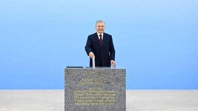 Шавкат Мирзиёев Тошкент вилоятида янги халқаро аэропорт лойиҳаси тақдимоти билан танишди