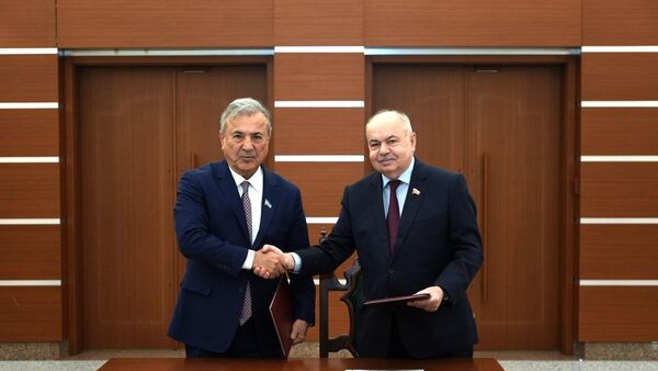 O‘zbekiston va Rossiya parlamentlari yuqori palatalari hamkorligi bo‘yicha komissiyasining majlisi bo‘lib o‘tdi  - Sputnik Узбекистан