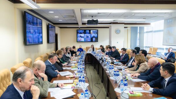 ЕЭК обсудила с бизнесом стран ЕАЭС барьеры во взаимной торговле с Узбекистаном и возможности для их устранения  - Sputnik Ўзбекистон