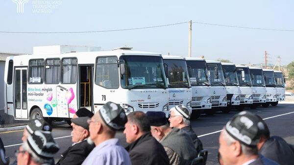 В Термезе сдали в эксплуатацию новый автовокзал - Sputnik Узбекистан