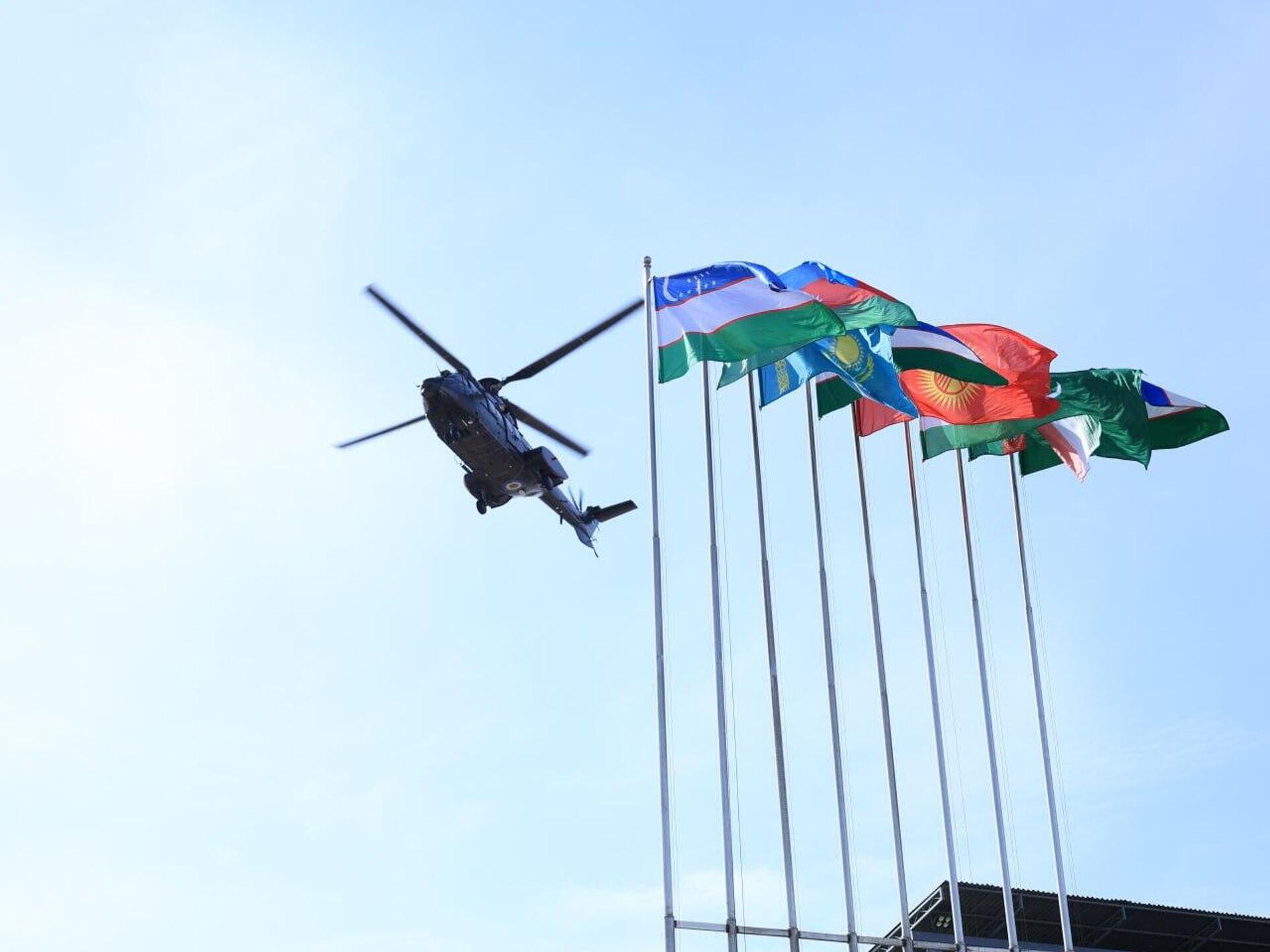 В Узбекистане завершились военные учения “Бирлик-2025” - Sputnik Узбекистан, 1920, 21.10.2025