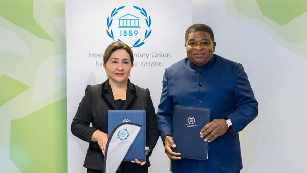 Танзила Нарбаева встретилась Генеральным секретарем МПС Мартином Чунгонгом - Sputnik Узбекистан