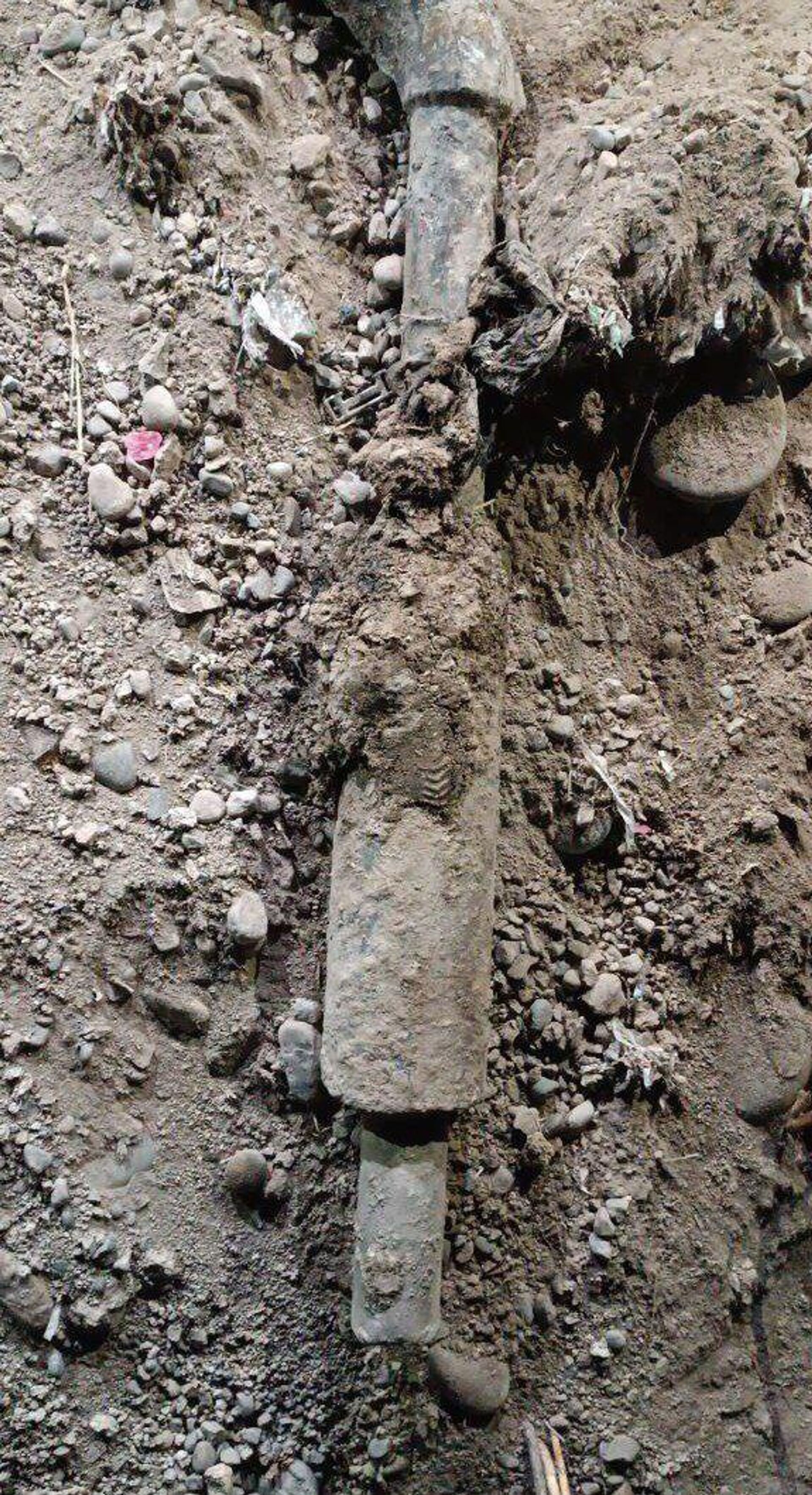 В Бектемирском районе Ташкента экскаватор повредил газовую трубу, подача газа остановлена - Sputnik Узбекистан, 1920, 22.10.2025