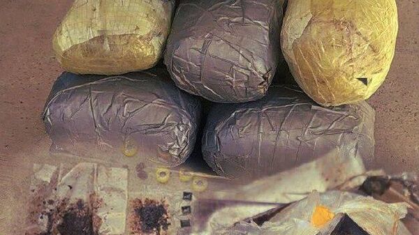 В трех регионах Узбекистана задержали лиц, хранивших более 11 кг наркотиков - Sputnik Узбекистан