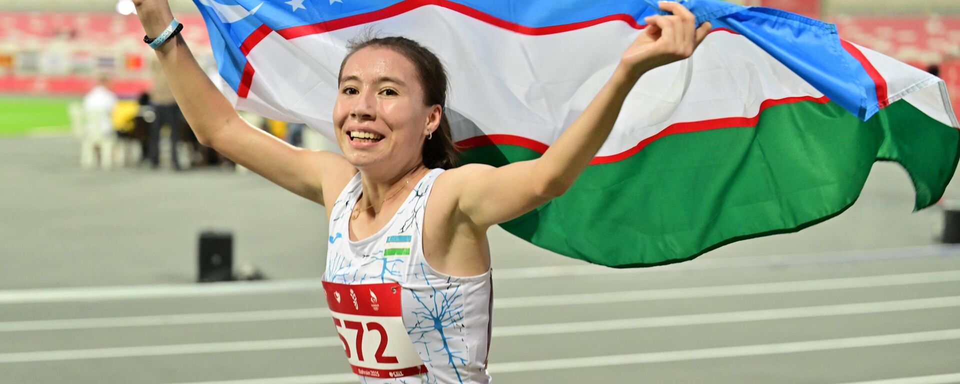 Насима Мамирова завоевала серебро на III Азиатских юношеских играх в Бахрейне. - Sputnik Узбекистан, 1920, 25.10.2025