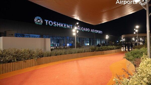 В аэропорту Ташкента открыли обновленный зал прилета - Sputnik Узбекистан