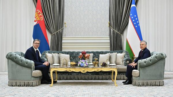 Cостоялись переговоры президента Узбекистана Шавката Мирзиёева и президента Сербии Александра Вучича - Sputnik Ўзбекистон