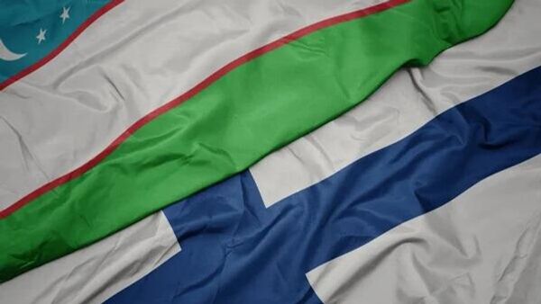 Флаги Узбекистана и Финляндии - Sputnik Узбекистан