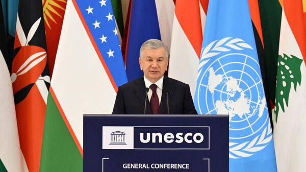 Шавкат Мирзиёев на церемонии открытия 43-й сессии Генеральной конференции ЮНЕСКО - Sputnik Ўзбекистон