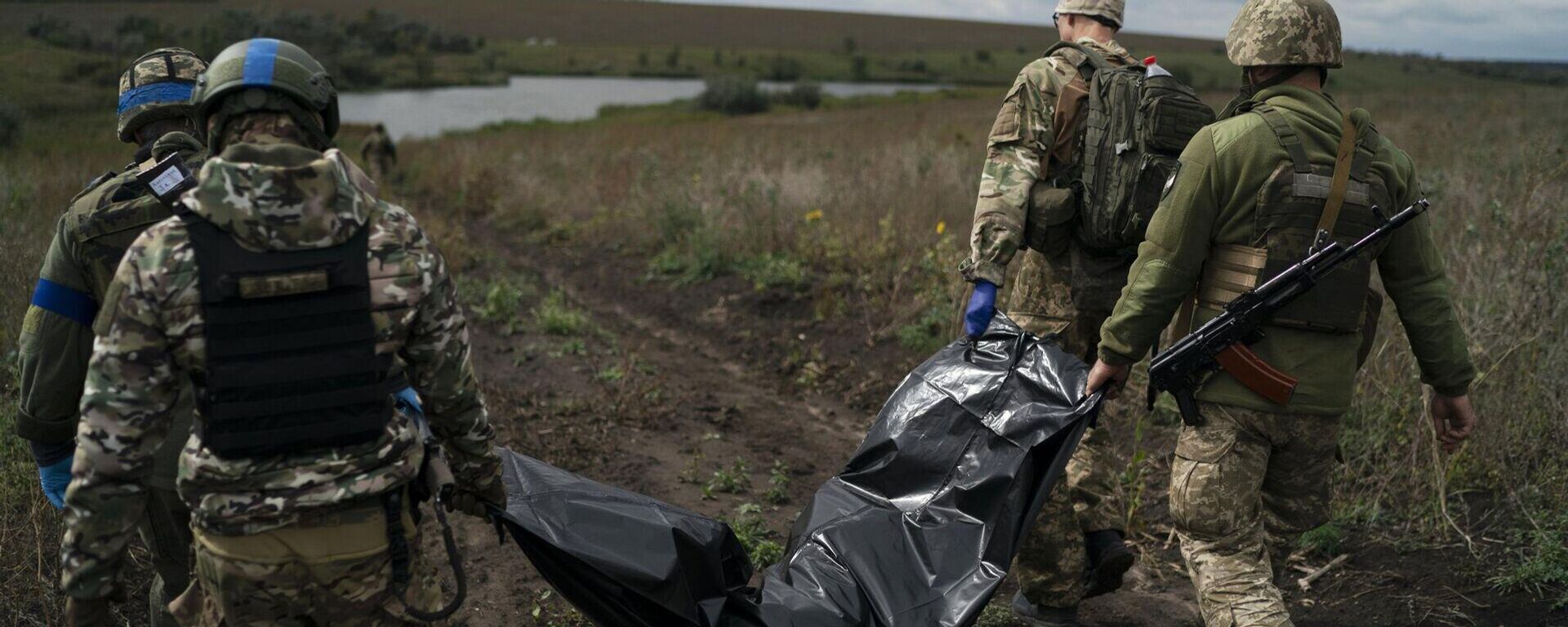 Annet Beningning yalangoch fotosuratlari Katya Sambuca yalangoch fotosuratlar