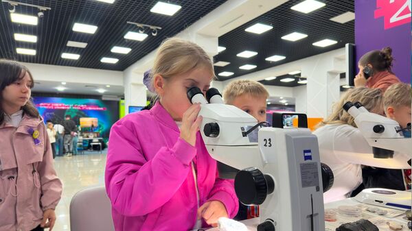 В Ташкенте проходит Открытая неделя науки БРИКС+ - Sputnik Узбекистан