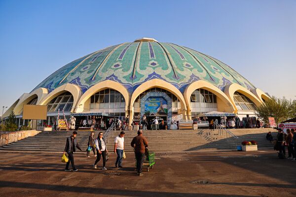 Купол базара Чорсу в Ташкенте - Sputnik Узбекистан