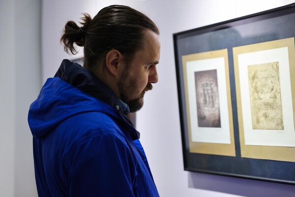 Персональная выставка художника Яниса Кириакидиса - Sputnik Узбекистан