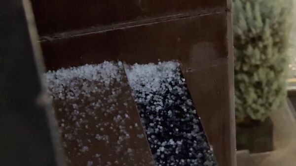 В Ташкенте прошел сильный град - Sputnik Узбекистан