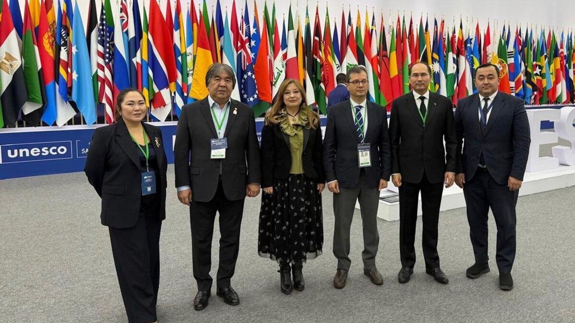 ЮНЕСКО учредил 15 декабря Всемирным днем тюркской языковой семьи ЮНЕСКО учредил 15 декабря Всемирным днем тюркской языковой семьи - Sputnik Узбекистан, 1920, 05.11.2025