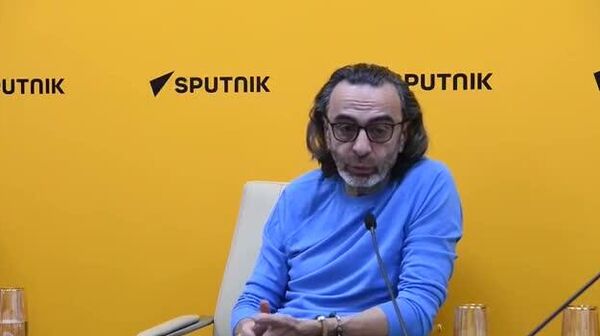 Джаник Файзиев о дружбе с Тиграном Кеосаяном - человеке, с которого началась история Эхо Евразия-Кинофест в МПЦ @SputnikUzbekistan - Sputnik Узбекистан