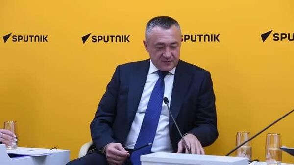 Сейчас в рамках СНГ согласован проект комплексной программы по созданию общего рынка труда - Sputnik Узбекистан