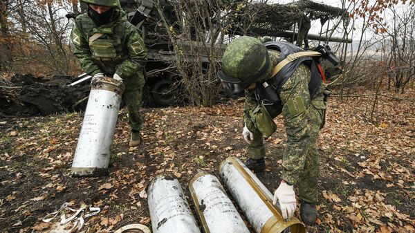 Боевая работа самоходной пушки 2С7 Пион группировки Запад - Sputnik Узбекистан