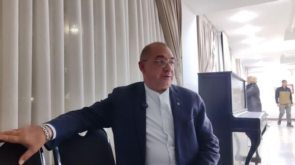 В Узбекистане показали спектакли времен Великой Отечественной войны - Сергей Казаков - Sputnik Узбекистан