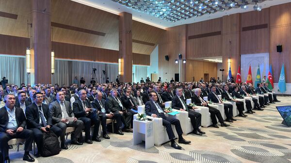 В Ташкенте открылся Международный форум по мультимодальным перевозкам - Sputnik Ўзбекистон