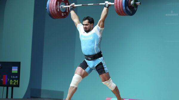 Эр-Рияд-2025: Акбар Джураев 2 золотые медали - Sputnik Узбекистан