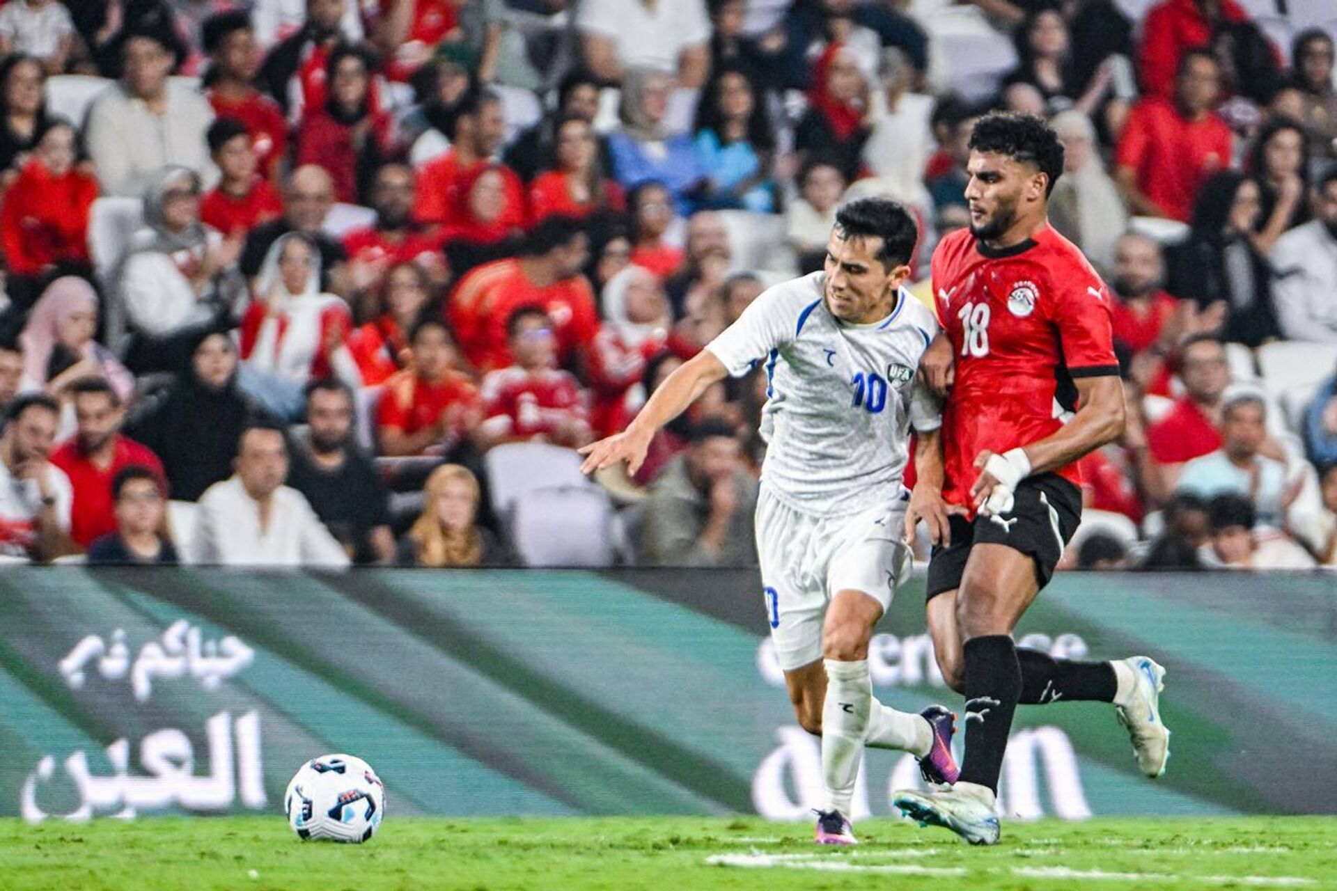 Узбекистан обыграл Египет в товарищеском матче в Эль-Айне. - Sputnik Узбекистан, 1920, 15.11.2025