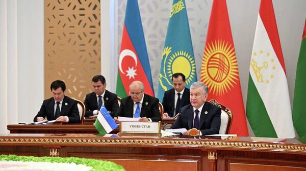 Shavkat Mirziyoyev vidvinul rad initsiativ na vstreche rukovoditeley SA - Sputnik O‘zbekiston