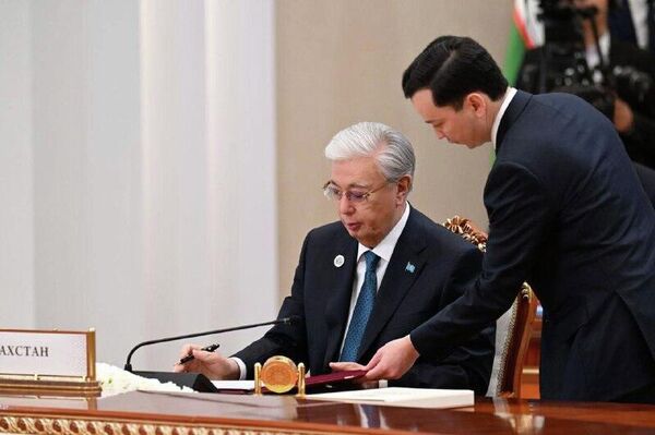 🟠Главы стран Центральной Азии приняли ряд документов по итогам седьмой Консультативной встречи - Sputnik Узбекистан