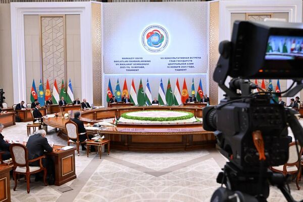 По итогам седьмой Консультативной встречи глав государств Центральной Азии принято Совместное заявление - Sputnik Узбекистан