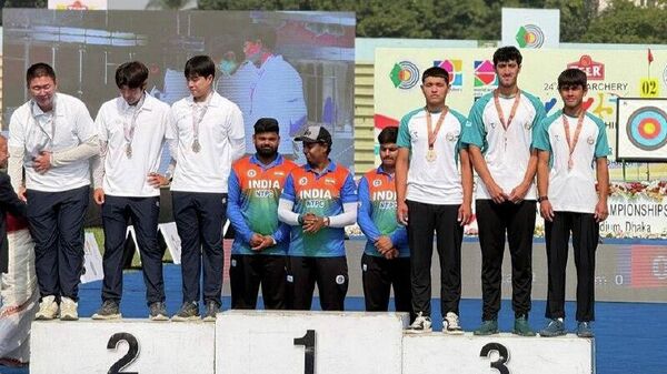 Лучники из Узбекистана впервые стали призерами чемпионата Азии в Бангладеш - Sputnik Узбекистан