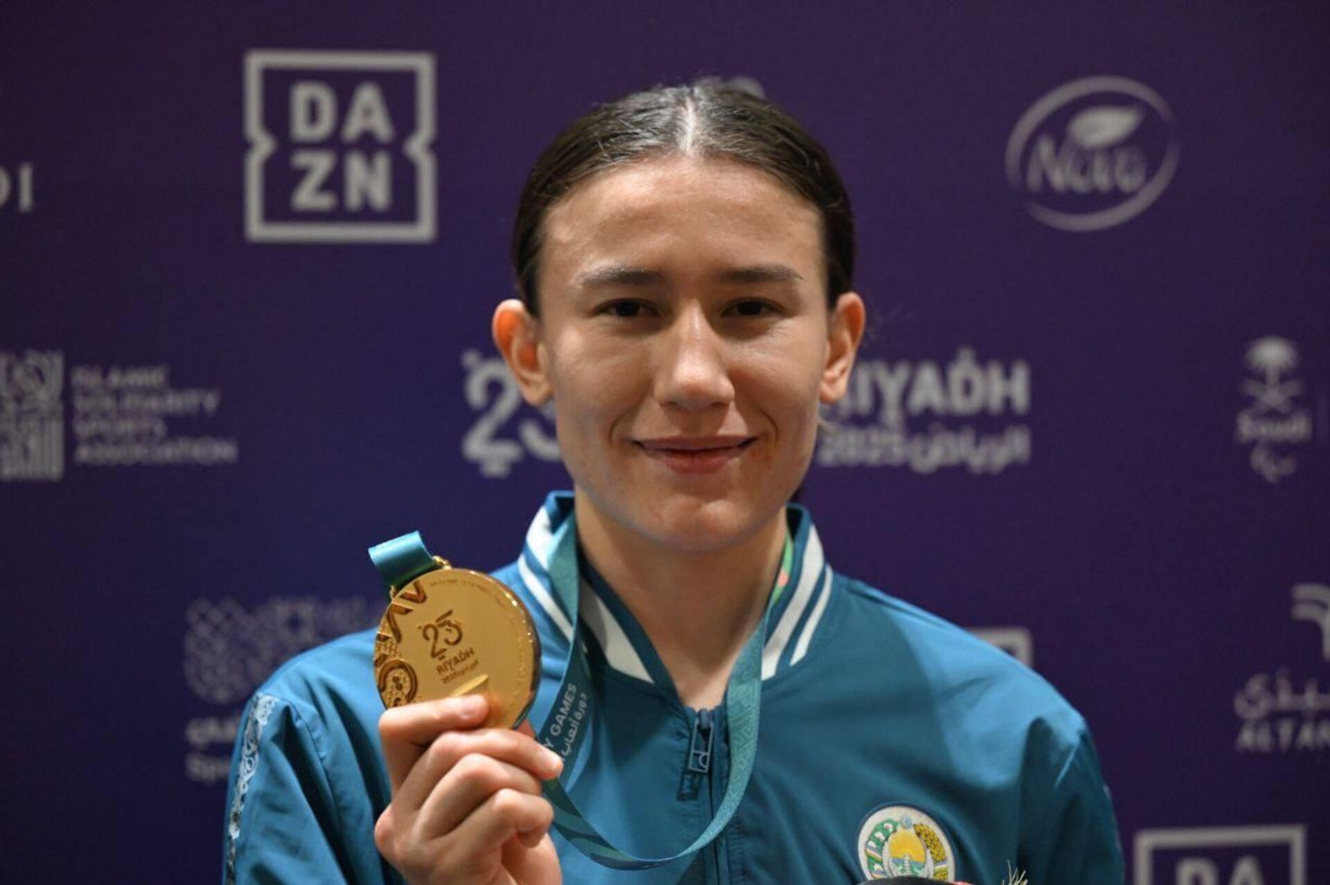 Озода Собиржонова завоевала золотую медаль по таэквондо на VI Играх Исламской солидарности - Sputnik Узбекистан, 1920, 17.11.2025