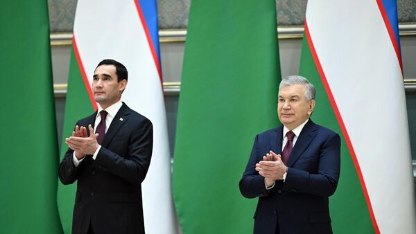 Президенты Узбекистана и Туркменистана запустили зону приграничной торговли  - Sputnik Ўзбекистон
