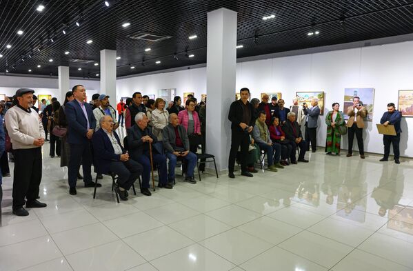 Торжественное открытие выставки хорезмских художников - Sputnik Узбекистан