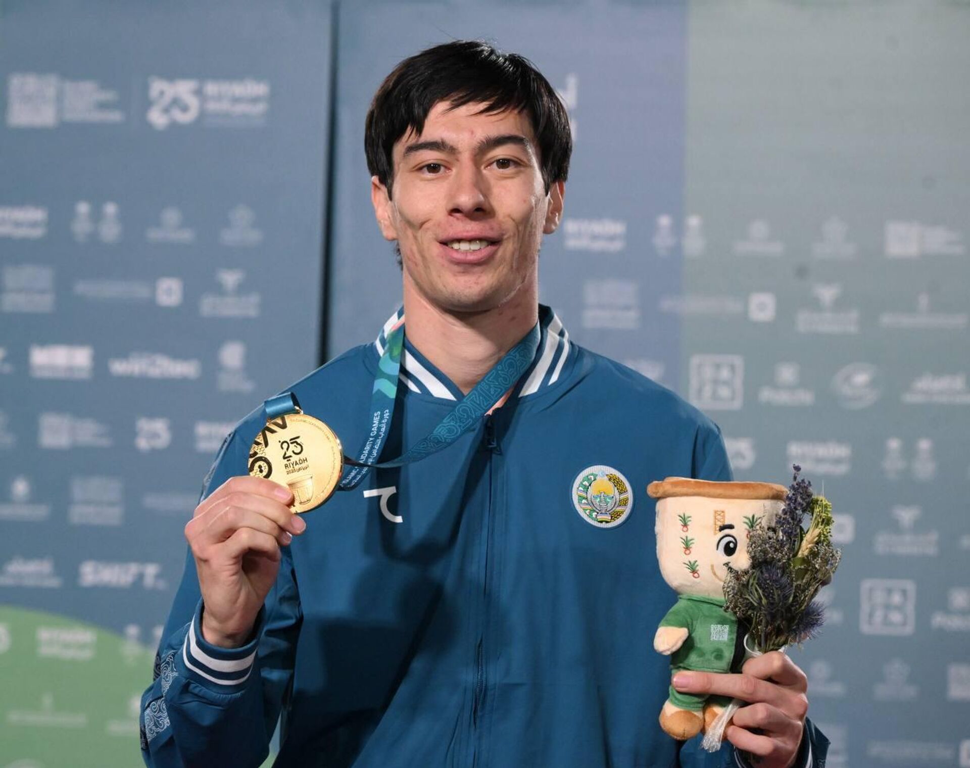 Узбекистан завоевал еще 11 медалей на VI Играх исламской солидарности - Sputnik Узбекистан, 1920, 21.11.2025