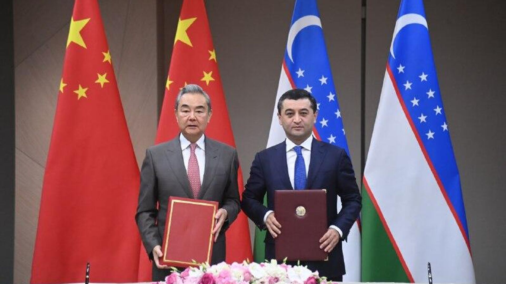 Китайская сторона выразила приверженность поддержке курса реформ в рамках Стратегии Новый Узбекистан Китайская сторона выразила приверженность поддержке курса реформ в рамках Стратегии Новый Узбекистан - Sputnik Узбекистан, 1920, 21.11.2025