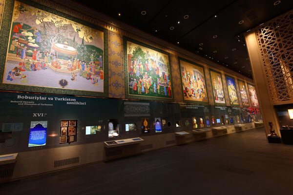 Стенд с восточными миниатюрами - Sputnik Узбекистан