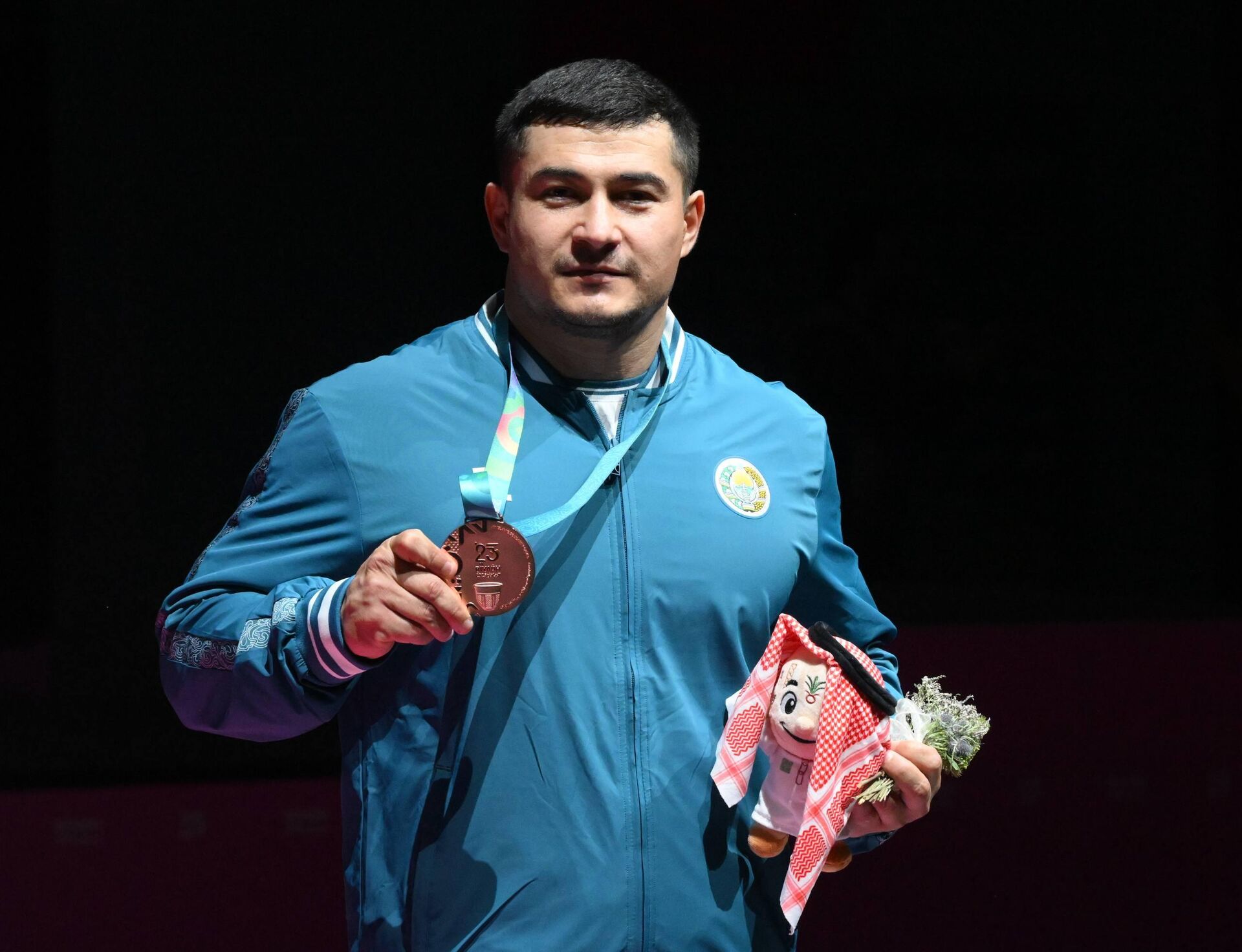 Рияд-2025: атлеты Узбекистана завоевали одну серебряную и две бронзовые медали. - Sputnik Узбекистан, 1920, 22.11.2025