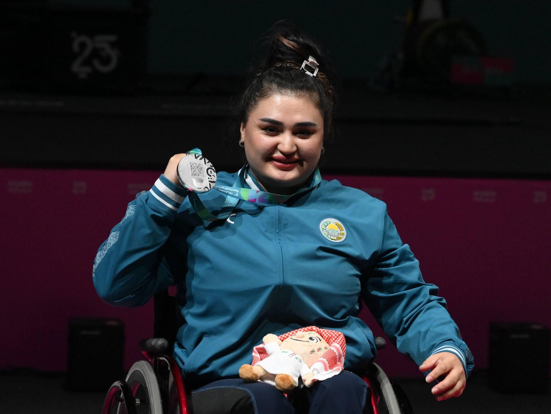 Рияд-2025: атлеты Узбекистана завоевали одну серебряную и две бронзовые медали. - Sputnik Узбекистан, 1920, 21.11.2025