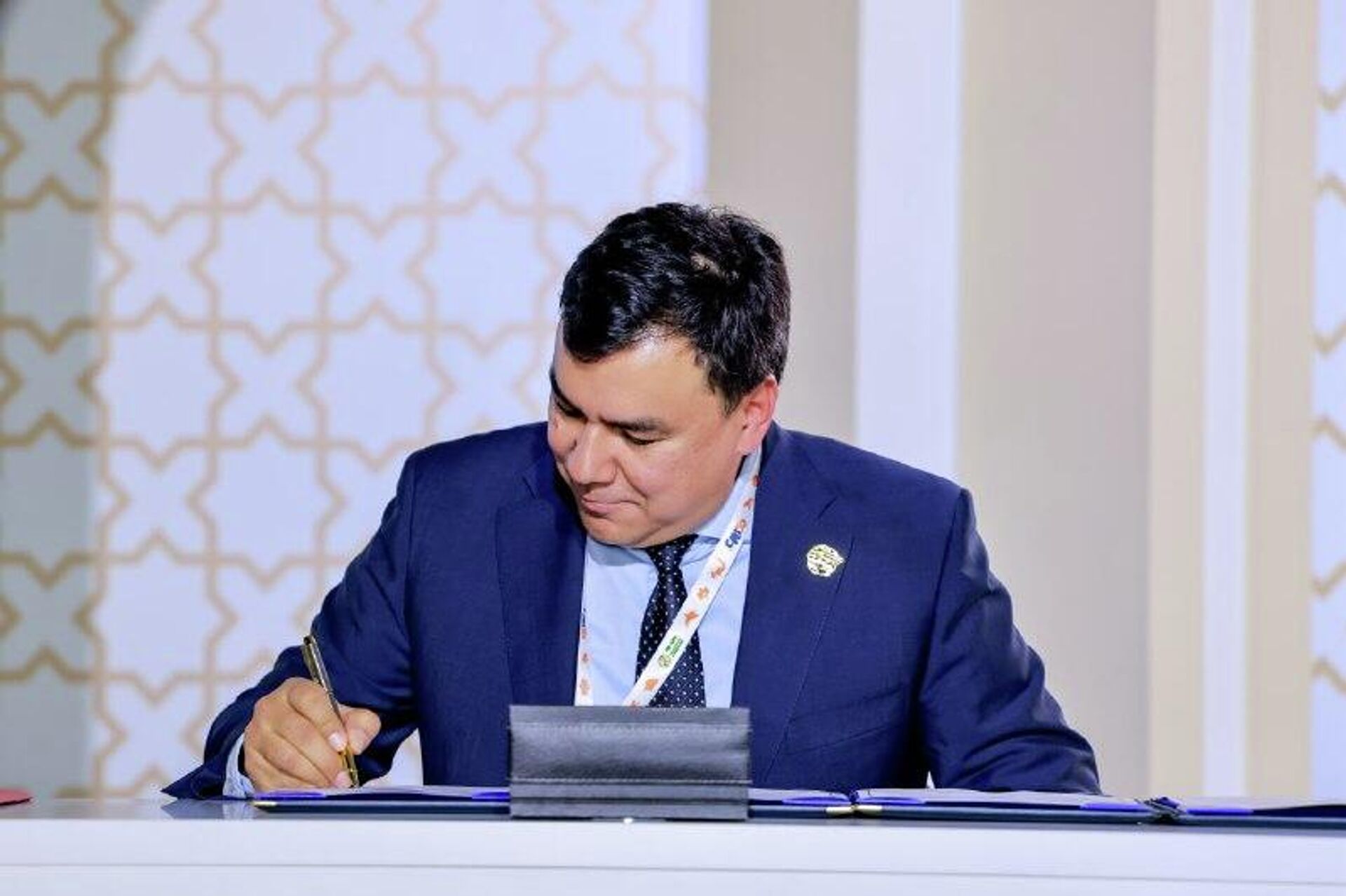 🟠На конференции сторон CITES приняли Самаркандскую декларацию по сохранению дикой флоры и фауны в Центральной Азии 🟠На конференции сторон CITES приняли Самаркандскую декларацию по сохранению дикой флоры и фауны в Центральной Азии - Sputnik Узбекистан, 1920, 24.11.2025