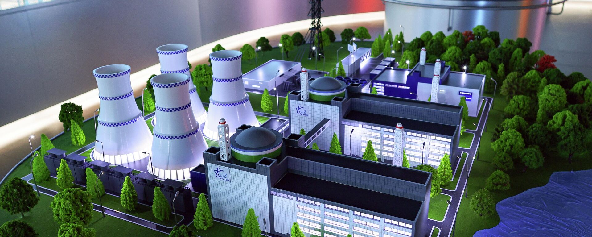 Maket budushey atomnoy elektrostansii (AES) - Sputnik O‘zbekiston, 1920, 10.12.2025