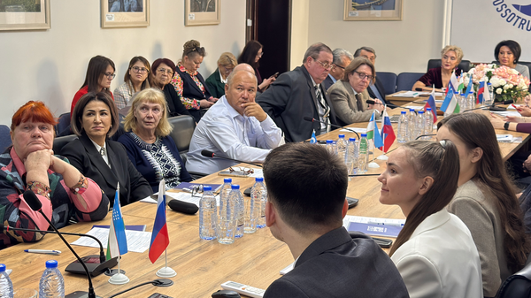 В Ташкенте прошли Ушаковские чтения - Sputnik Узбекистан