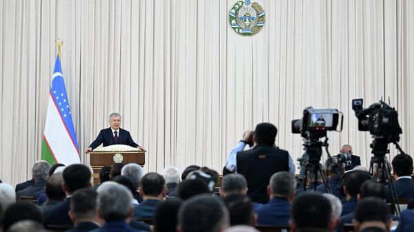 Внеочередная сессия Самаркандского областного Кенгаша народных депутатов - Sputnik Ўзбекистон