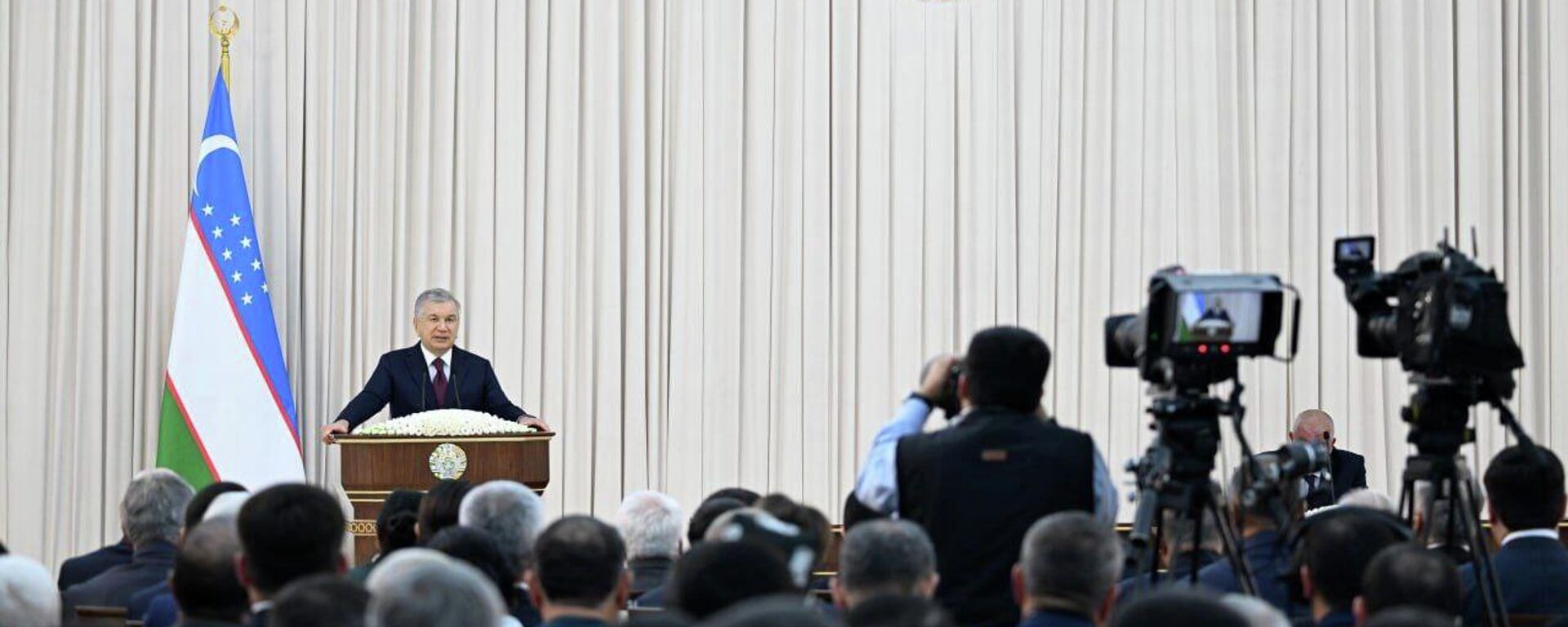 Внеочередная сессия Самаркандского областного Кенгаша народных депутатов - Sputnik Ўзбекистон, 1920, 25.11.2025