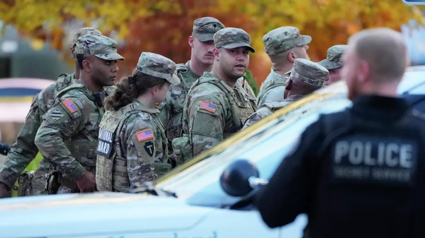 Обстановка возле места стрельбы в Вашингтоне.

 - Sputnik Ўзбекистон